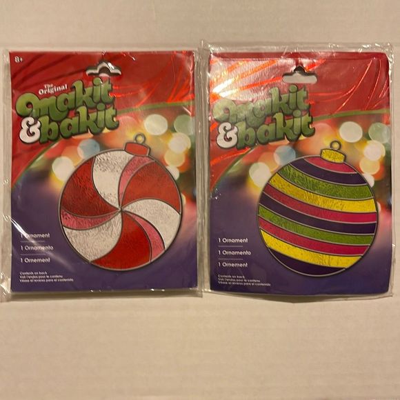The original makit & bakit Christmas Ornaments Two kits American Crafts - Picture 1 of 10